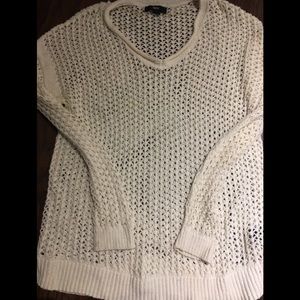 ❄️Mossimo pull over❄️